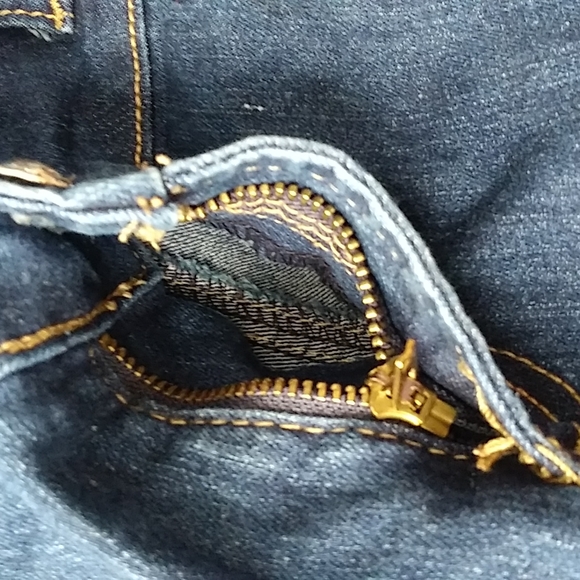 Jeans - Picture 12 of 16